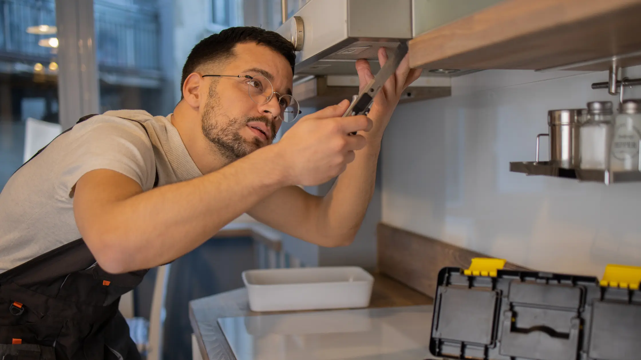 Zo werkt vragen stellen en bieden als klusjesman op Helprr